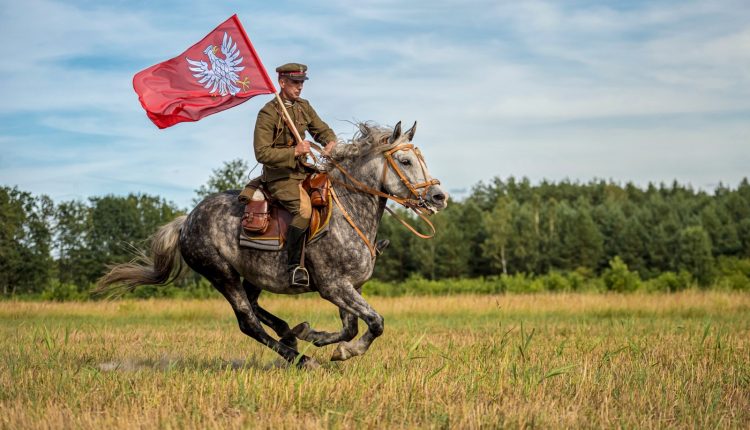 Fot. Marta Baranowska, Galopem przez Mazowsze, II miejsce w kategorii Kultura i architektura w konkursie „Podróże z flagą Mazowsza”